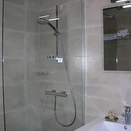 L'ecailler Hotel 3*
